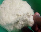 A picture of step 2 of Pastry samosa.
