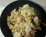 塔香沙茶雞腿拌炒高麗菜的食譜步驟5照片