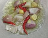 Gambar langkah 1 resipi Nasi Goreng Terbalik (2 kali tumis).
