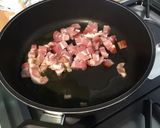 Une image de l'étape 5 de Lentilles brunes au lard, courgettes, pancetta et épices.