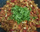 A picture of step 5 of Frijoles Charros.