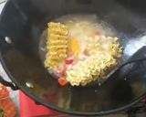 Foto langkah ke 3 dari resep Resep Indomie Goreng.