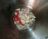 Foto langkah ke 3 dari resep Sayur Lodeh Terong Fillet Ayam.