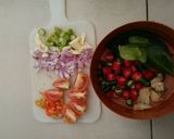 Foto langkah ke 2 dari resep Asem asem ayam pedes.