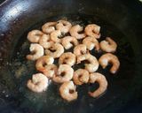 A picture of step 4 of Vickys Honey & Garlic Prawns with Brown Rice, GF DF EF SF NF.