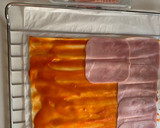 Foto del paso 3 de la receta: Empanada de jamón cocido y queso paso a paso