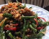 Foto langkah ke 8 dari resep Cah Kacang Panjang Daging Cincang.
