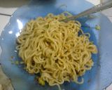 Foto langkah ke 2 dari resep Martabak Mie.