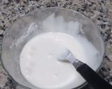 Foto del paso 4 de la receta: Glasé real para decorar huevos de pascua
