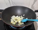 Foto langkah ke 4 dari resep Sapi Saus Lada Hitam.