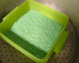 Foto langkah ke 4 dari resep Kue Lapis Singkong Pelangi (Dengan Santan).