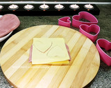Foto del paso 2 de la receta: Corazones fundidos (empanadillas)