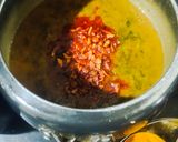 A picture of step 3 of Saag Chawal.