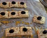 Foto del paso 4 de la receta: Mini rollitos de hojaldre con queso brie y sobrasada