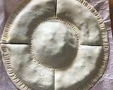 Foto del passaggio 4 della ricetta Sfoglia girasole ricotta e spinaci