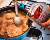 Foto del paso 3 de la receta: Costillas enchiladas