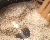 A picture of step 1 of Jeggery til peanut laddu.
