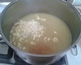 Tejszínes hagymaleves recept fázis 3 fotója