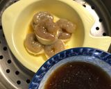 Hình bước làm 1 của món Đậu hủ tôm tươi hấp nước tương topping đậu hà lan