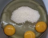 Foto langkah ke 1 dari resep Bolu Merah Putih.
