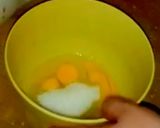 A picture of step 1 of Fresh pineapple cream cake.