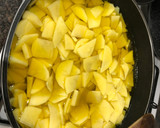 Foto del paso 2 de la receta: Tortilla de patata con cebolla