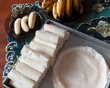 Foto langkah ke 1 dari resep Banana Spring Rolls.