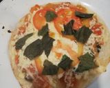 Foto del paso 3 de la receta: Mini pizzas sin horno