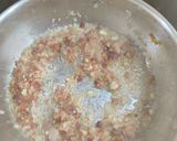 Foto del paso 3 de la receta: Pencas de acelgas rehogadas con guanciale para guarnición