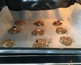 A picture of step 3 of Crunchy cookies with cashew nuts and cranberries 🍪.