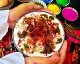 A picture of step 6 of Dahi Bhalla.