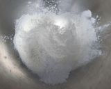 عکس مرحله 1 از دستور کاپ کیک ساده