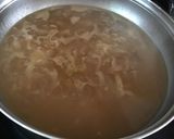 Foto del paso 3 de la receta: Salisbury steak (con salsa de cebolla caramelizada)