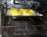 A picture of step 7 of Baked Tumeric Chicken.