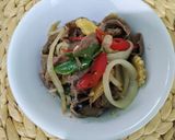 Foto langkah ke 4 dari resep Tumis daging baby corn.