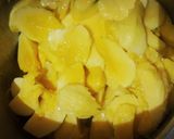 A picture of step 2 of Mango Jaam🍋.