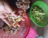 Foto langkah ke 1 dari resep Tumis Pare Campur Tempe.