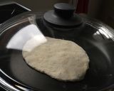 A picture of step 8 of Black dal with naan.
