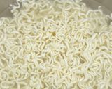 Foto langkah ke 1 dari resep Arem Arem Mie Sayur.