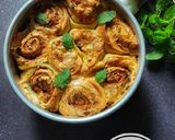 पिज़्ज़ा गार्लिक रोल्स(Pizza Garlic Rolls recipe in hindi) रेसिपी चरण 7 फोटो
