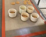 Foto del paso 6 de la receta: Mousse de piloncillo y canela con glaseado espejo