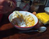 Foto langkah ke 2 dari resep Nasi Goreng Telur Mentega.
