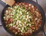 Foto del paso 5 de la receta: Pechuga con calabacitas