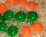 A picture of step 8 of Tricolour suji coconut laddu.