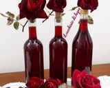 Foto del passaggio 7 della ricetta Sciroppo di rose
