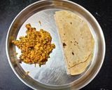 A picture of step 6 of Methi gobhi paneer burji.