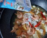 Foto langkah ke 4 dari resep Udang Tahu Masak Santan.