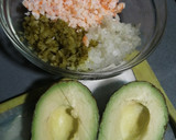 Foto del paso 2 de la receta: Aguacate con Langostinos