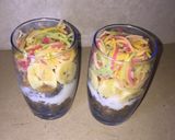 A picture of step 3 of Yogurt Parfait.