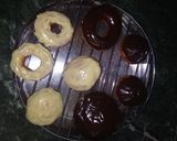 A picture of step 6 of Spooky halloween (chocolate) doughnuts.
